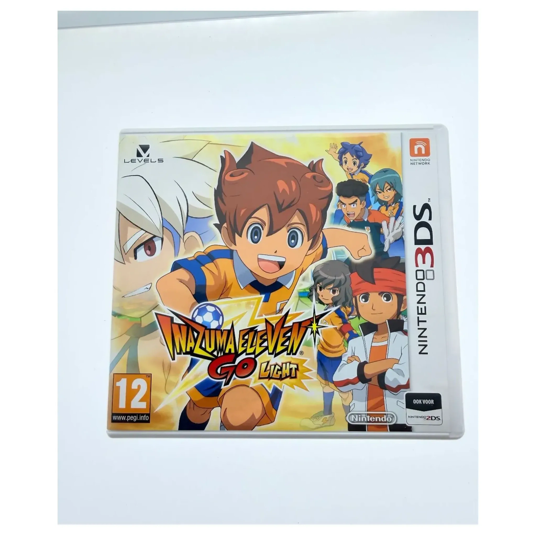 Inazuma Eleven GO: Light (Nintendo 3DS) — Game in doos, Goed staat — origineel tweedehands kopen bij Gameshop Enter