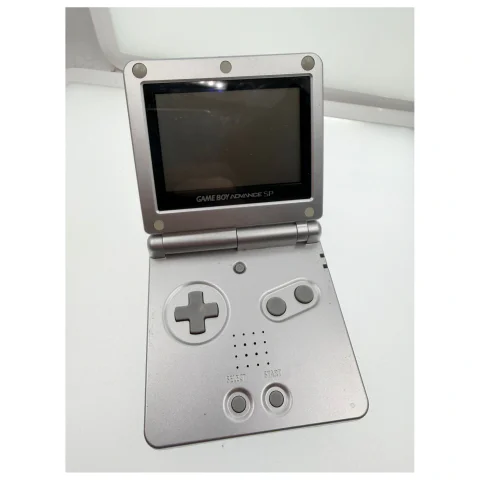 Game Boy Advance SP Silver — Game Boy Advance