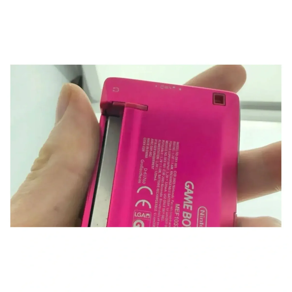 Game Boy Micro — Rosa (Game Boy Advance) — Rückseite