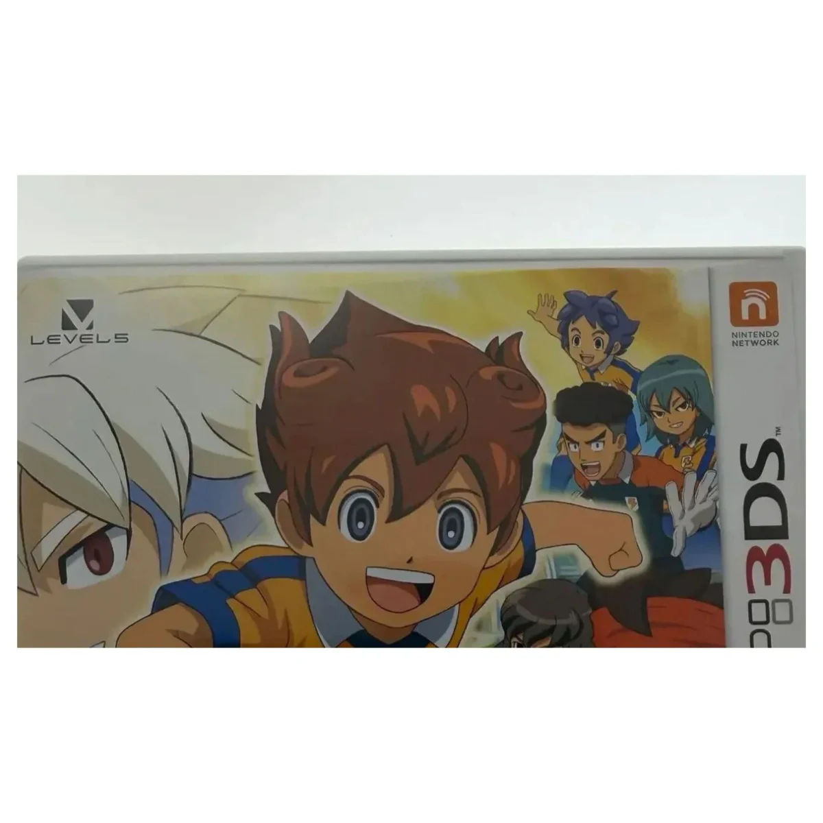 Inazuma Eleven GO Light Nintendo 3DS Detail — Game in doos