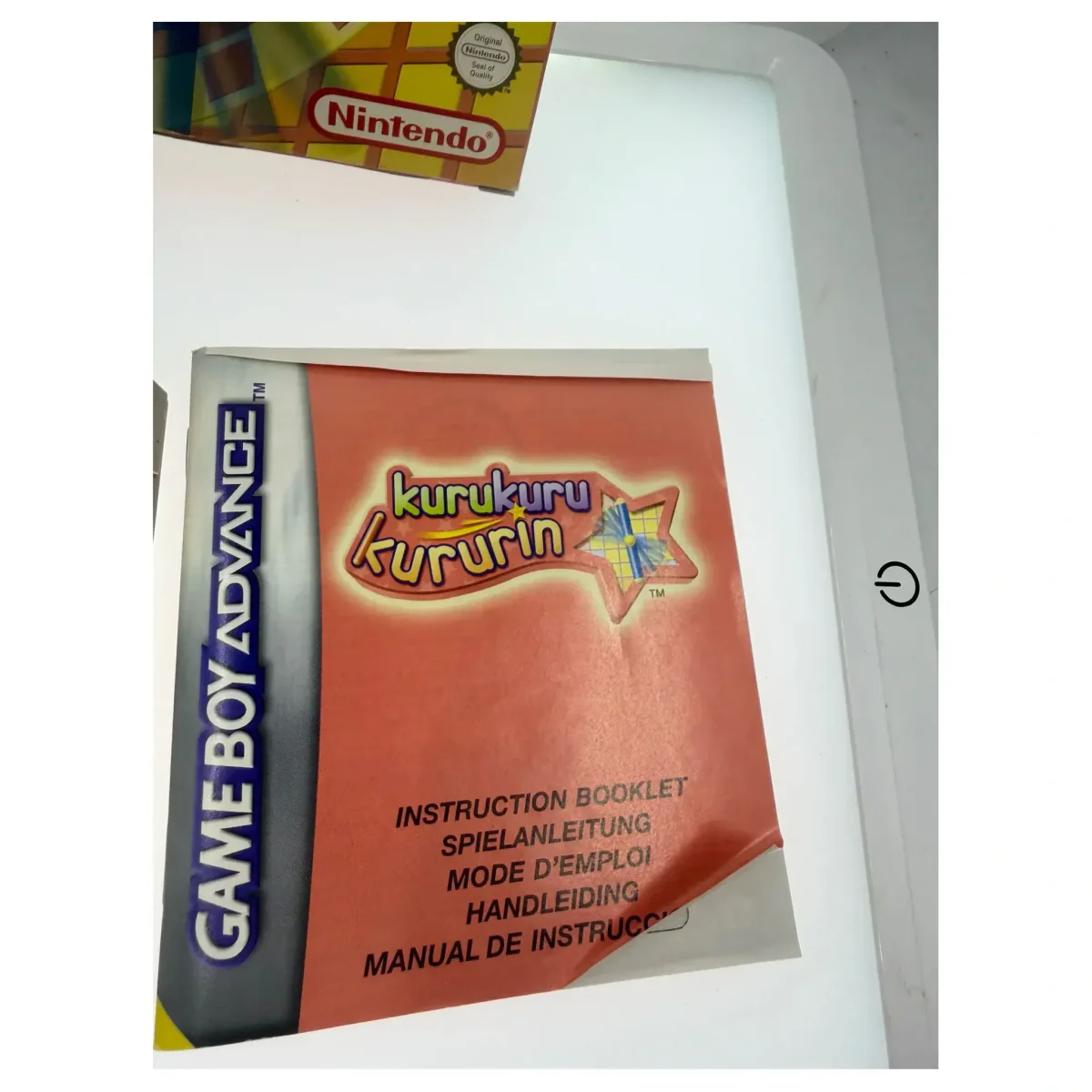 Kuru Kuru Kururin Game Boy Advance Binnenkant — Game in doos