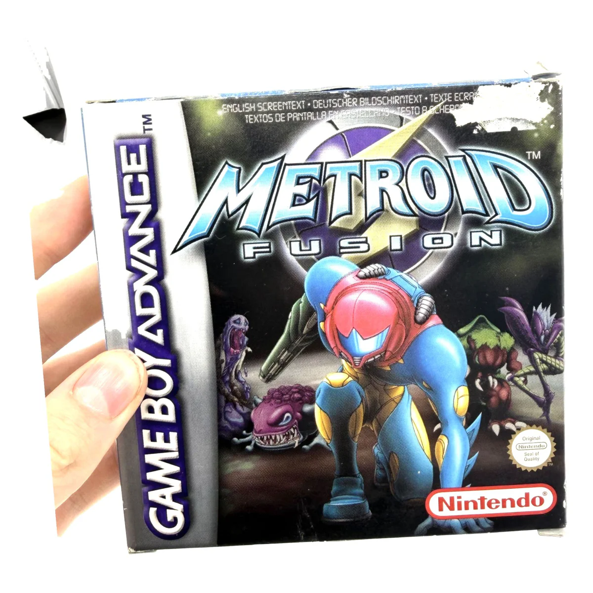 Metroid Fusion (Game Boy Advance) — fotografie detaliu 2