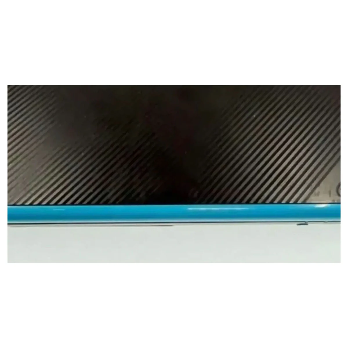 New Nintendo 2DS XL — Turquesa/Negro (Nintendo 2DS XL) — foto de detalle 3