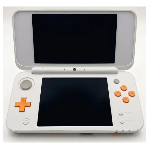 New Nintendo 2DS XL Bílá + Oranžová — Nintendo 2DS XL