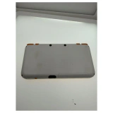 New Nintendo 2DS XL Wit + Oranje Nintendo 2DS XL Binnenkant — Losse console