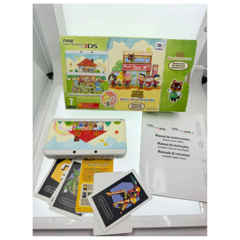 New Nintendo 3DS - Animal Crossing: Happy Home Designer Edition (boxed) — Nintendo 3DS