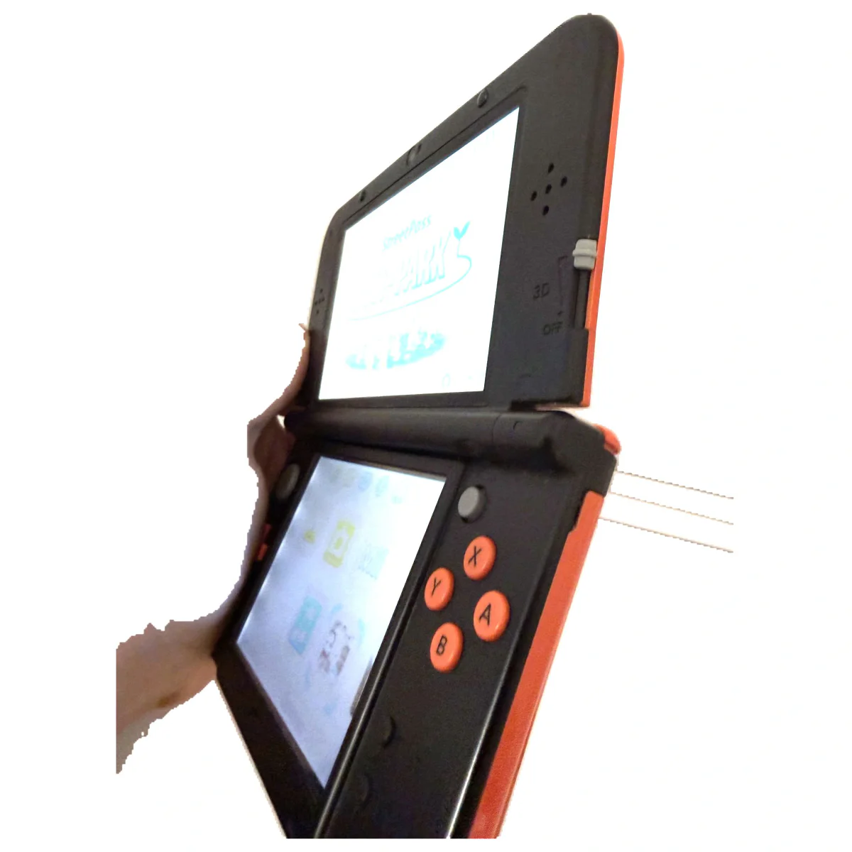 New Nintendo 3DS XL — Orange (IPS-bovenscherm) (Console) — detail photo 2