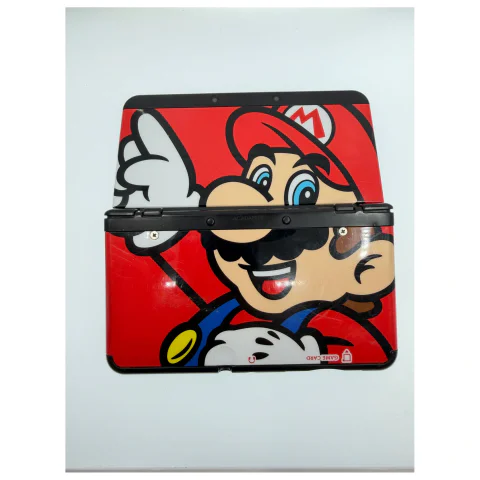 New Nintendo 3DS Black met Super Mario Cover Plates — Nintendo 3DS