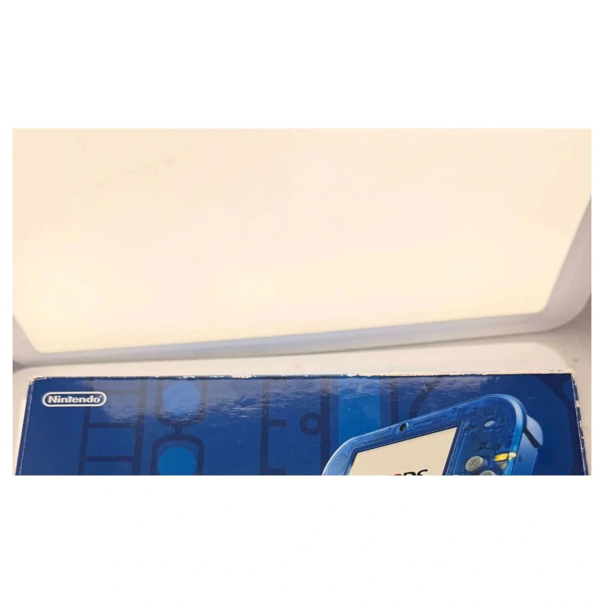 Nintendo 2DS Transparent Blue (Console met doos) Nintendo 3DS Detail — Console in doos