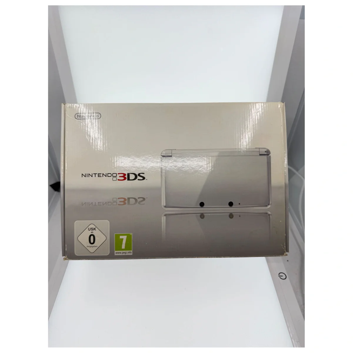 Nintendo 3DS White (boxed) (Nintendo 3DS) — back of the box
