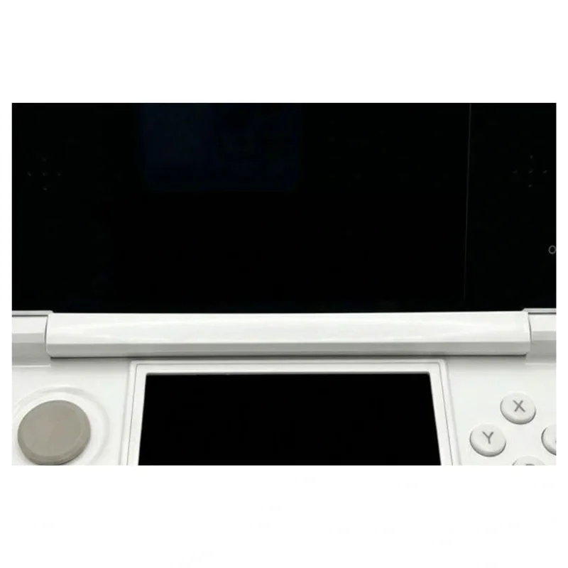 Nintendo 3DS Bílá (Nintendo 3DS) — detailní fotografie 2