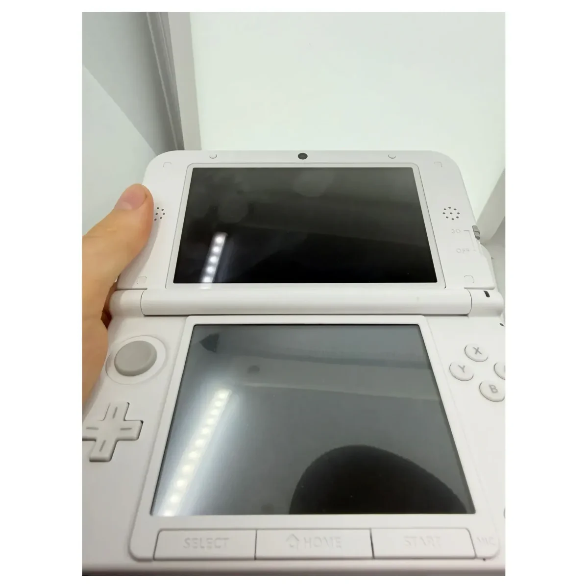 Nintendo 3DS XL - Animal Crossing: New Leaf Edition Nintendo 3DS Achterkant — Losse console