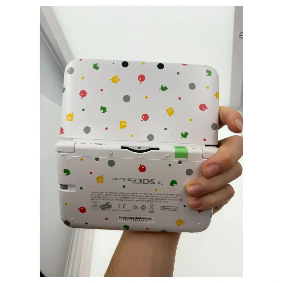 Nintendo 3DS XL - Animal Crossing: New Leaf Edition Nintendo 3DS Handleiding — Losse console