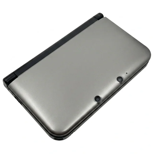 Nintendo 3DS XL Silver — Nintendo 3DS