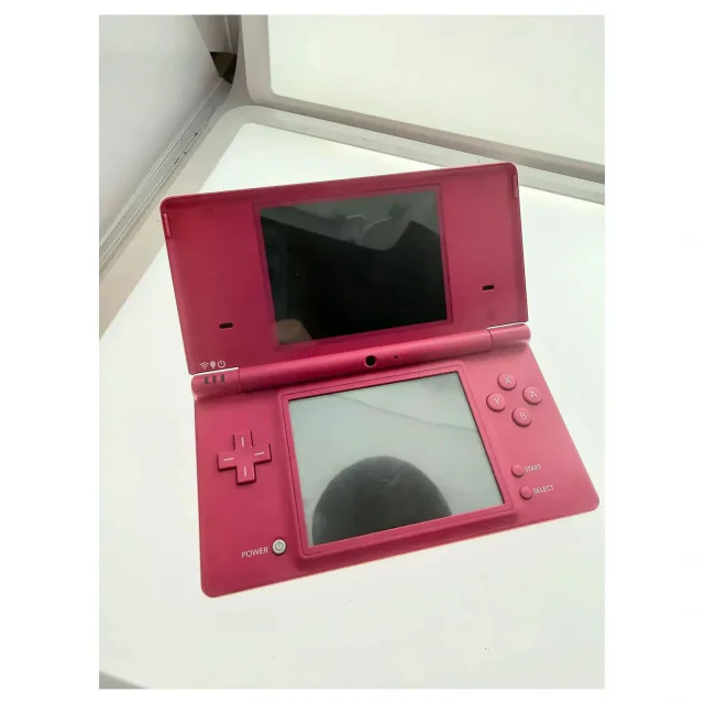 Nintendo DSi — Różowy — Nintendo DS