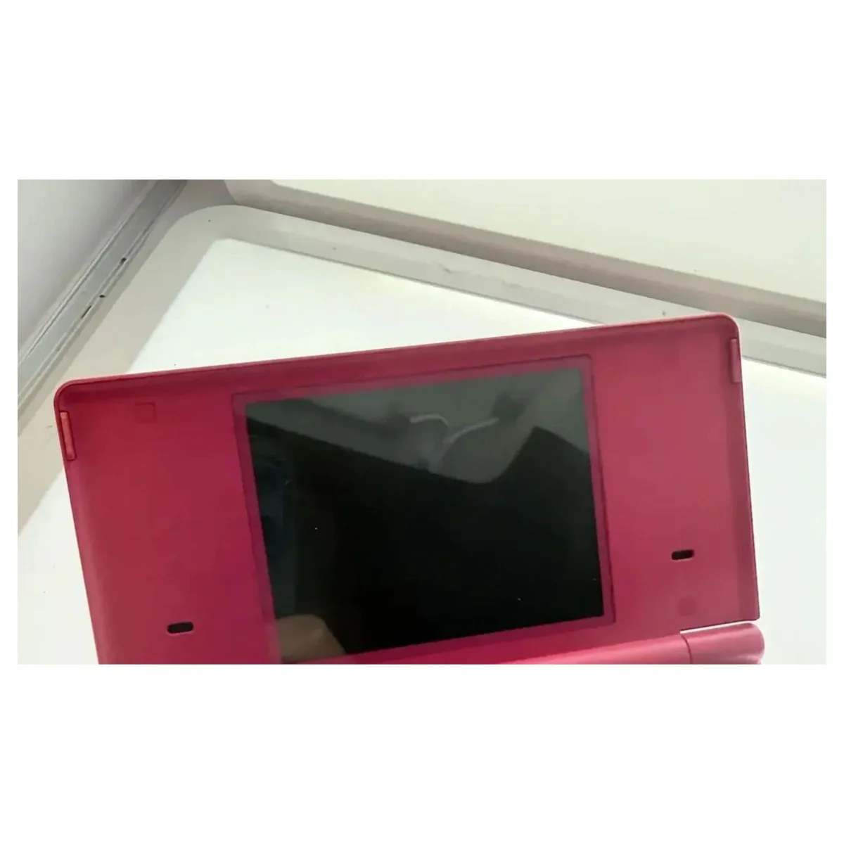 Nintendo DSi — Pink (Nintendo DS) — detail photo 1