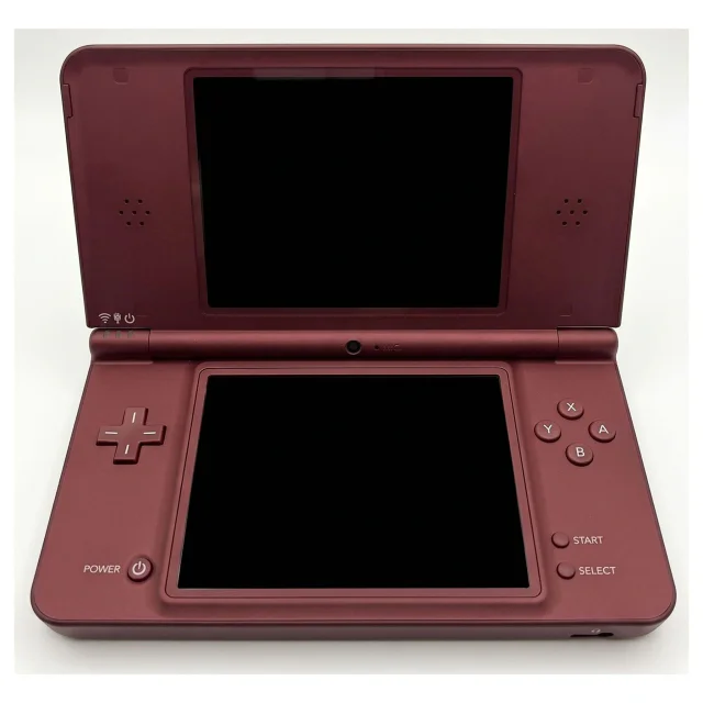Nintendo DSi XL Bordeaux — Nintendo DS