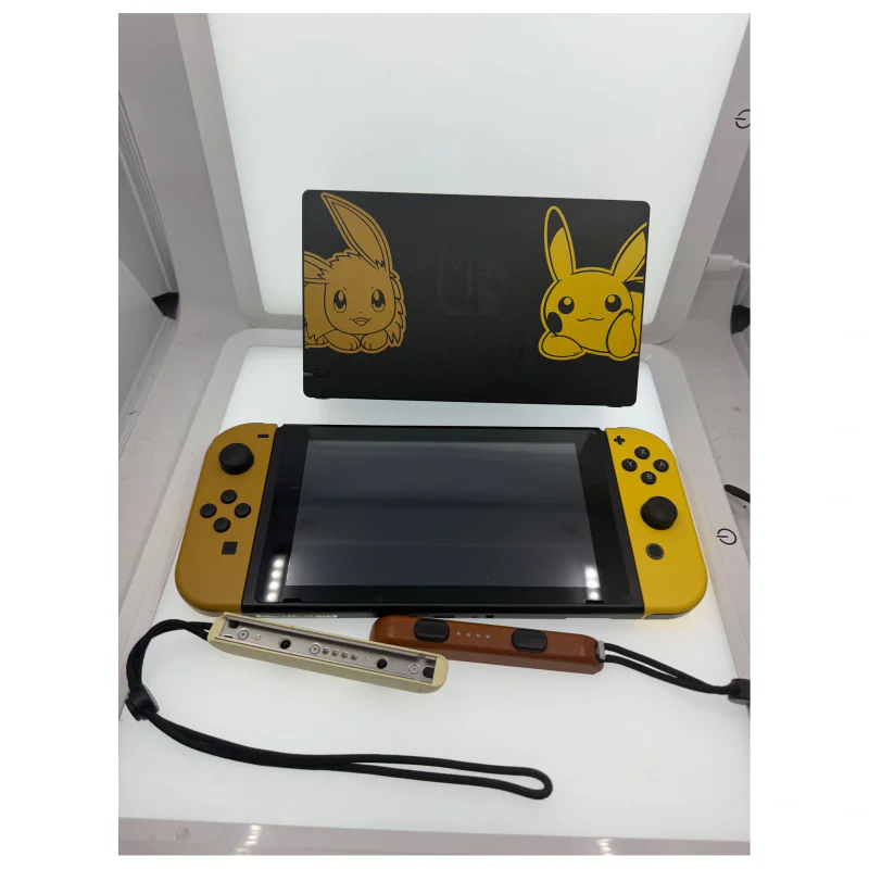 Nintendo Switch Pikachu & Eevee Edition (Pokemon Let's Go) (Nintendo Switch) Losse console — Goede staat — origineel kopen bij Gameshop Enter