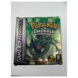 Pokemon Emerald Game Boy Advance Voorkant — Game in doos