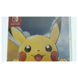 Pokemon Let's Go Pikachu Nintendo Switch Detail — Game in doos
