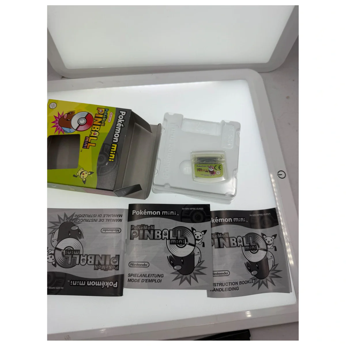 Pokemon Pinball mini (Pokemon Mini) Game Boy / Color Detail — Game in doos met handleiding