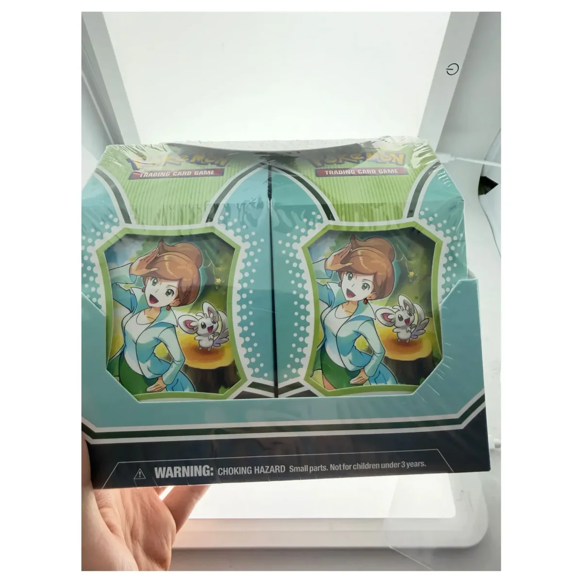 Pokemon TCG Professor Juniper Premium Tournament Collection (Pokemon Kaarten) — back of the box