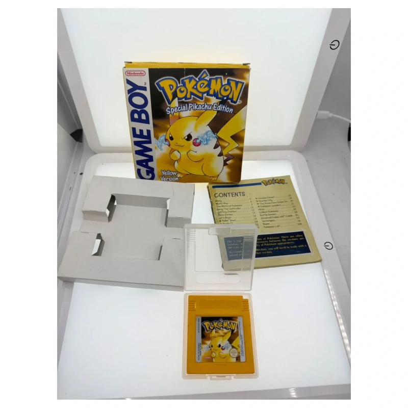 Pokemon Yellow — Game Boy / Color