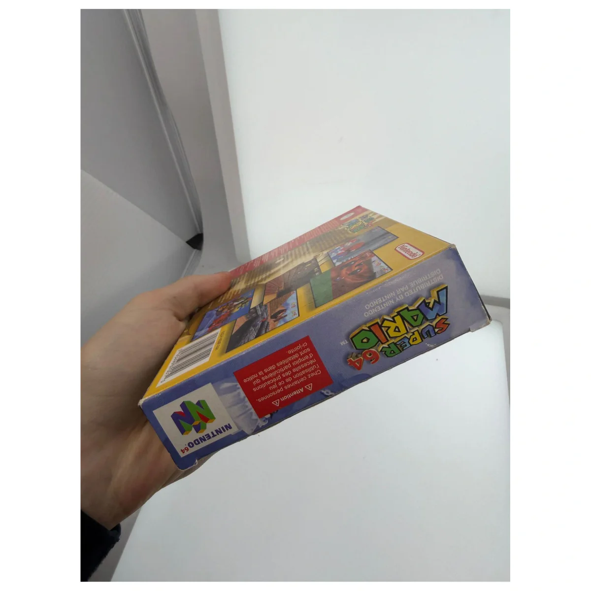 Super Mario 64 (Nintendo 64) — detail photo 5